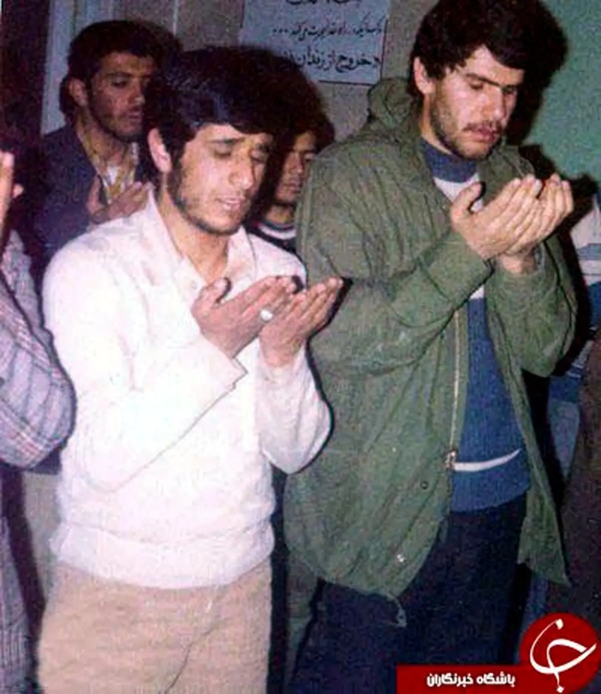 احمدی نژاد و صادق محصولی در جوانی