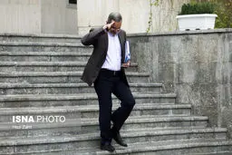 عکس: ژست خاص وزیر آموزش و پرورش!