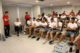 جلسه فنی کی‌روش برای ملی‌پوشان فوتبال در ترکیه + عکس