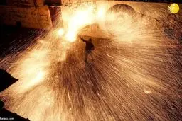 استقبال آتشین جوانان غزه از ماه مبارک رمضان+عکس‌ها