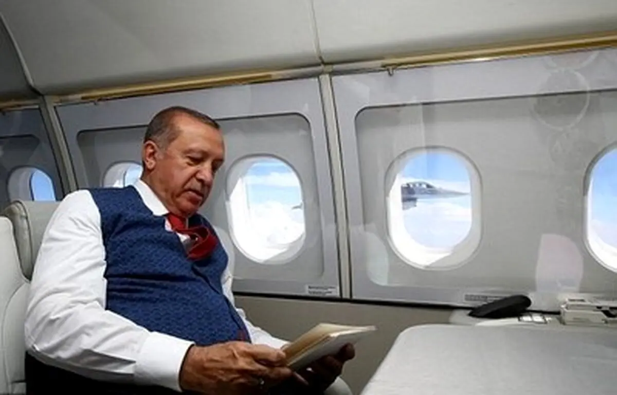 اسکورت اردوغان با جنگنده اف ۱۶/تصاویر