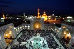 سروده‌هایی در مدح امام رضا(ع):«خوش به حالم که اهل ایرانم / خادم بارگاه سلطانم»
