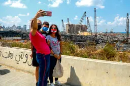 سلفی با عروس ویران! + عکس