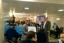 بازیگر نقش«آتقی»بعد از اعلام نامزدی: دوست دارم حلقوم ترامپ را بجوم