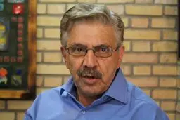 عضو اسبق سازمان مجاهدین خلق:این ادعا را که تحت تاثیر شریعتی بودیم،قبول ندارم/ قبل از دادگاه گلسرخی مردم،مبارزین علیه رژیم شاه را لو می دادند