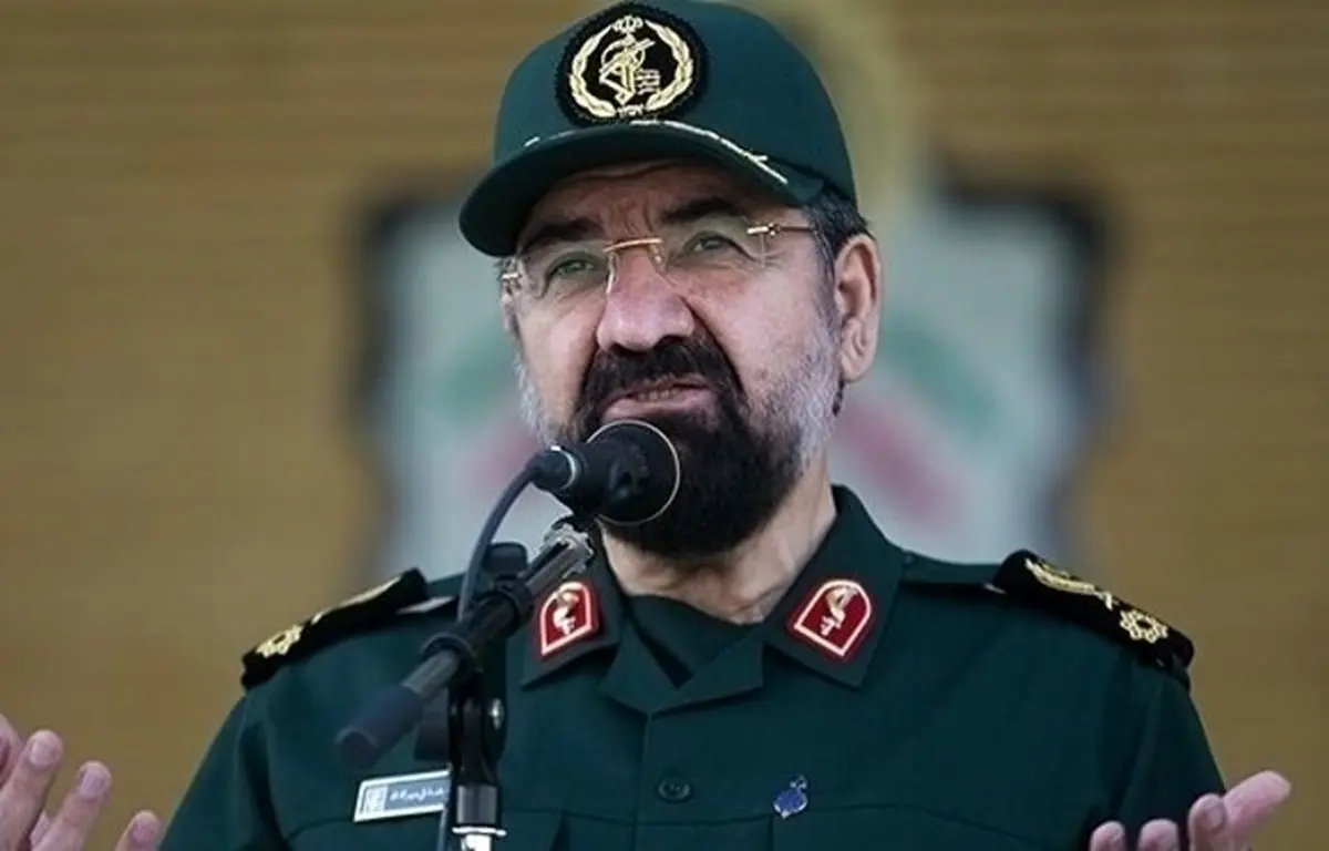 واکنش تند محسن رضایی به سیلی زدن یک نماینده به سرباز + توئیت