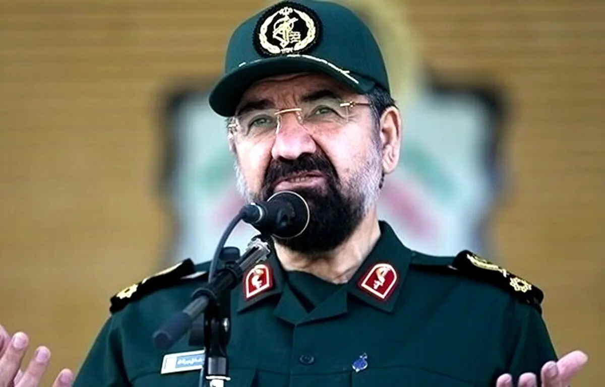 واکنش تند محسن رضایی به سیلی زدن یک نماینده به سرباز + توئیت