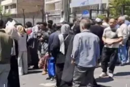 تجمع اتباع افغانستانی مقابل سفارت این کشور در تهران