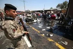 انفجار انتحاری عراق را به خاک و خون کشید/ تصاویر