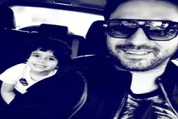 لبخند جالب بابک جهانبخش و پسرش/عکس