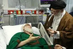 عیادت رهبر انقلاب از آیت الله هاشمی شاهرودی/تصاویر