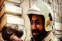 جدال چوب و آتش در دستان آتش‌نشان پلاسکو