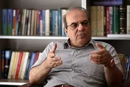 عباس عبدی: عارف بدون اجازه اصلاح‌طلبان کاندید ریاست جمهوری شد