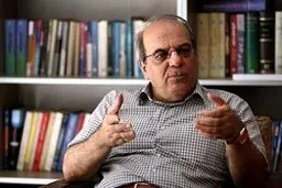 عباس عبدی: عارف بدون اجازه اصلاح‌طلبان کاندید ریاست جمهوری شد