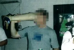 خوشگذرانی غیرانسانی سربازان استرالیایی در افغانستان + عکس