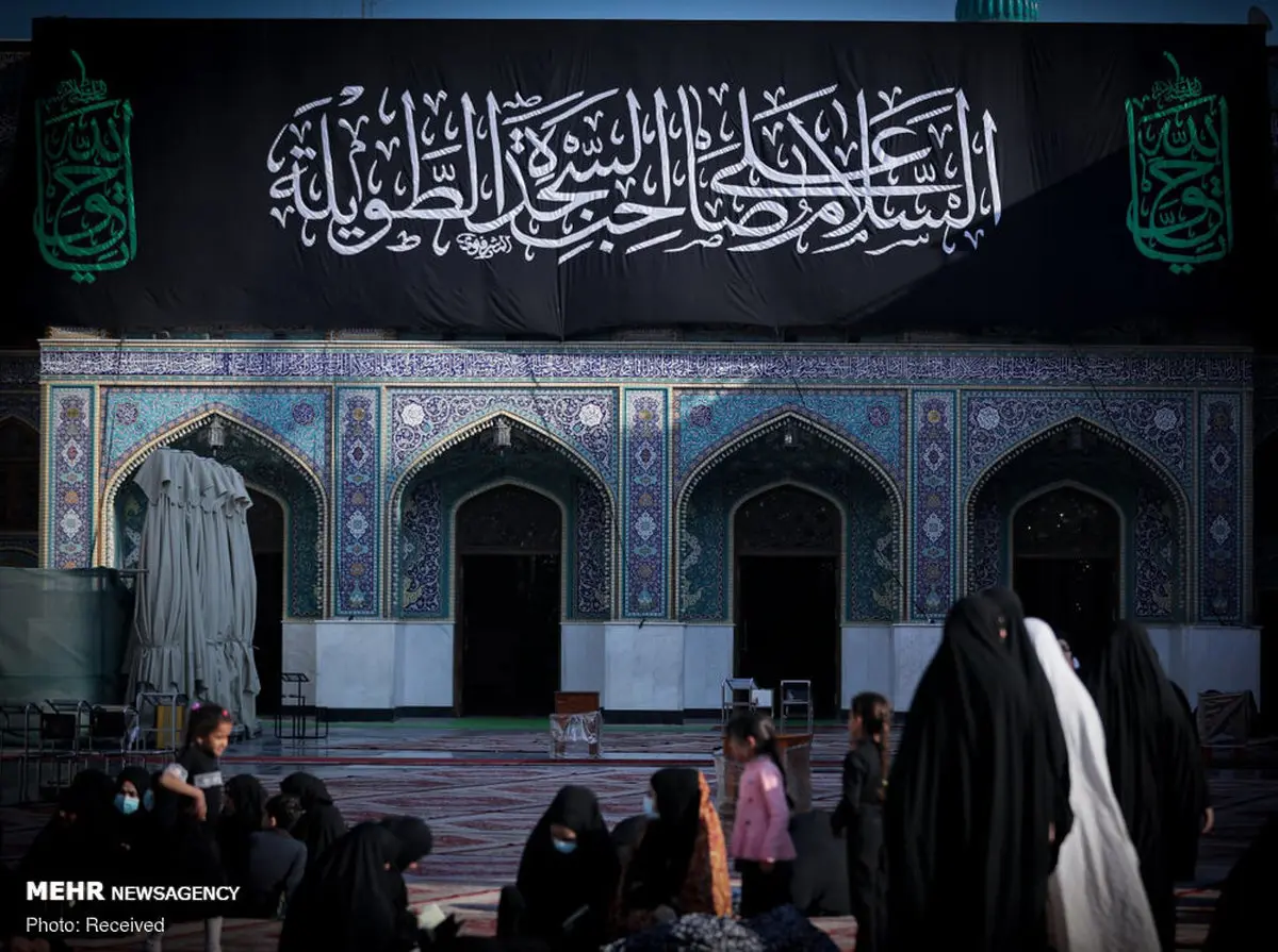 تصاویر زیبا از سیاهپوش شدن حرم شریفین کاظمین