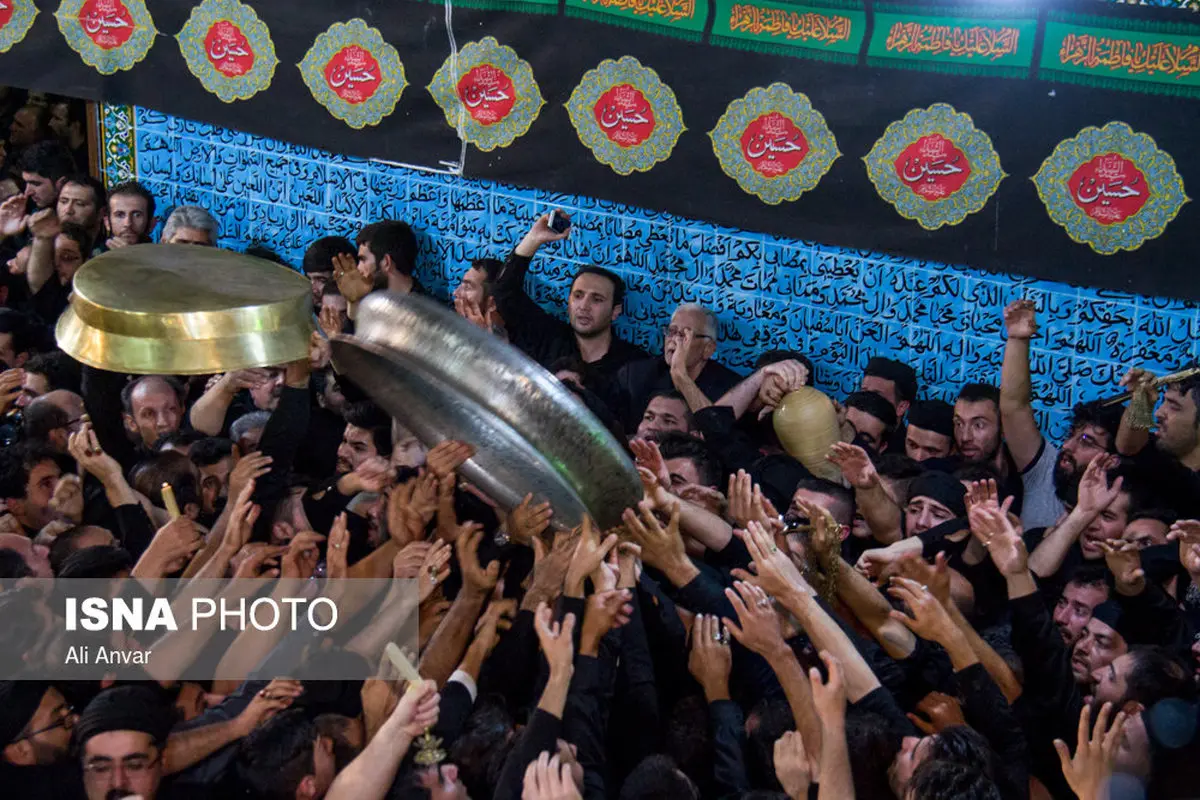 اردبیلی‌ها با «طشت‌گذاری» به استقبال محرم رفتند /تصاویر