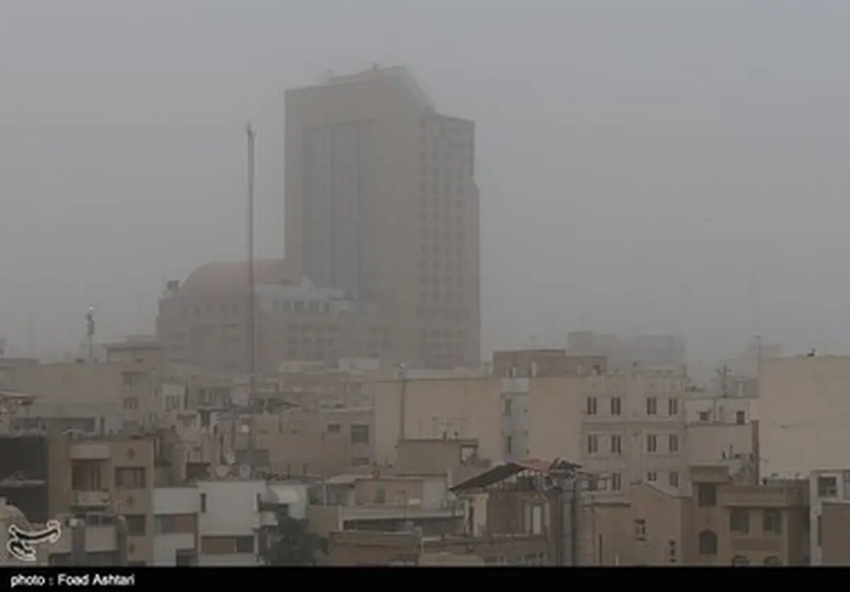 بازگشت گردوغبار به تهران /گزارش تصویری