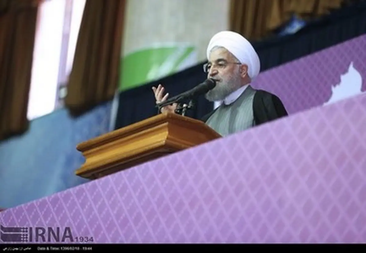 حواشی حضور روحانی در جمع مردم کرمانشاه/تصاویر