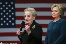 آلبرایت: زنانی که به کلینتون رای ندهند به جهنم خواهند رفت