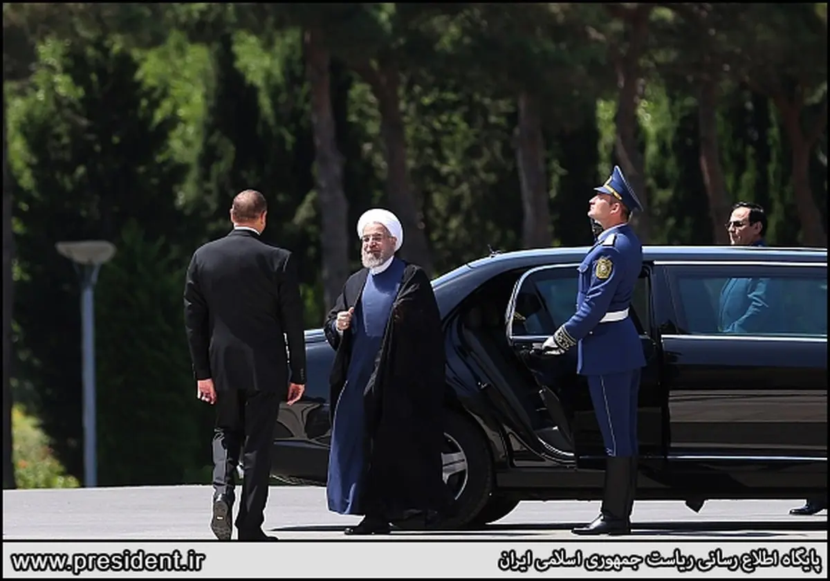 خودروی  لوکس روحانی در آذربایجان/عکس