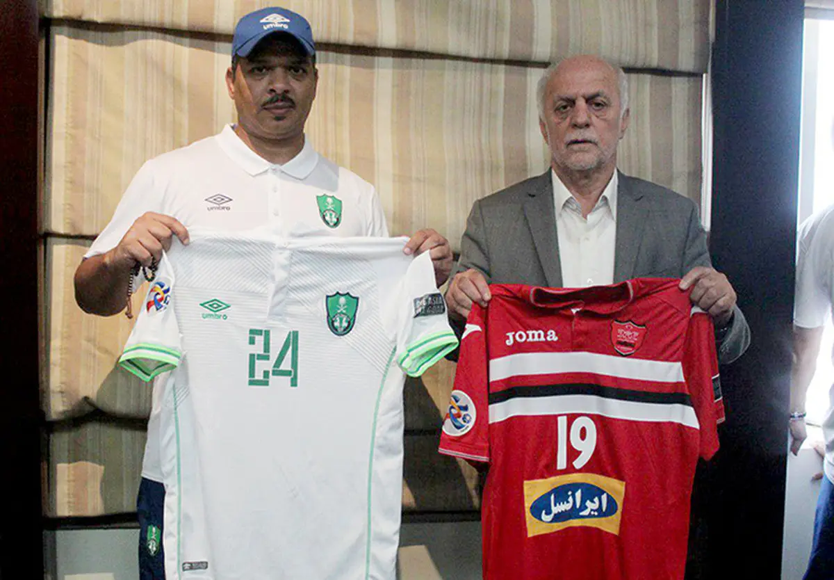 طرح جدید برای استفاده از 4کمک داور/ رونمایی از لباس جدید پرسپولیس مقابل الاهلی+ عکس