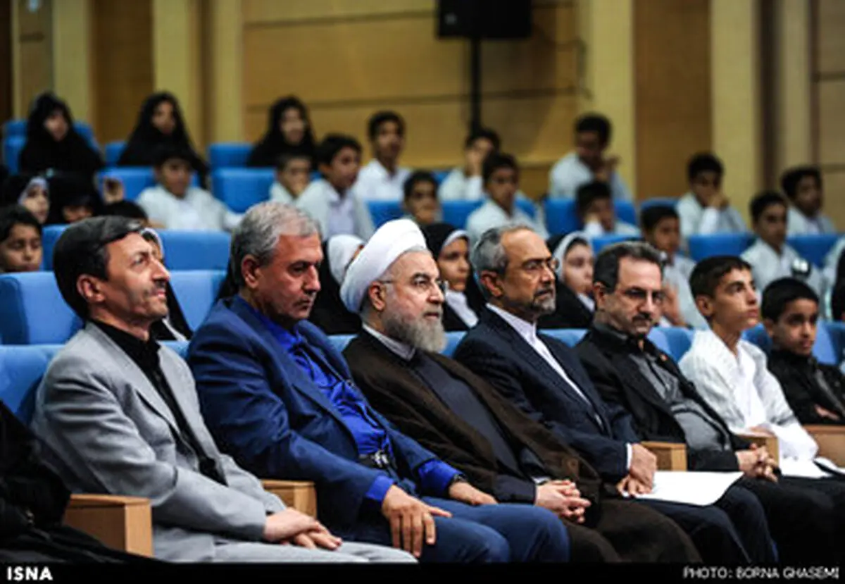 حواشی دیدار روحانی با مددجویان بهزیستی و کمیته امداد/تصاویر