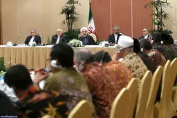 حضور روحانی‎ در جمع ‎فرهیختگان‎ اندونزی /تصاویر