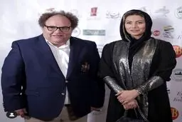 عکسی از مانتوی خاص فریبا نادری