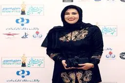 اولین حضور الهام صفوی زاده با تیپ جدیدش در جشن سینمایی+عکس