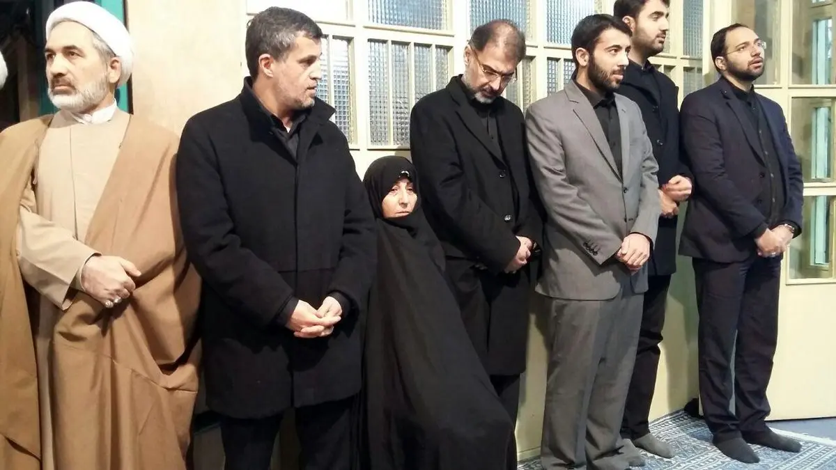 فاطمه و یاسر در مراسم بزرگداشت آیت‌الله هاشمی/عکس