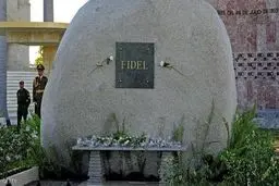 قبر فیدل کاسترو آماده شد/تصاویر