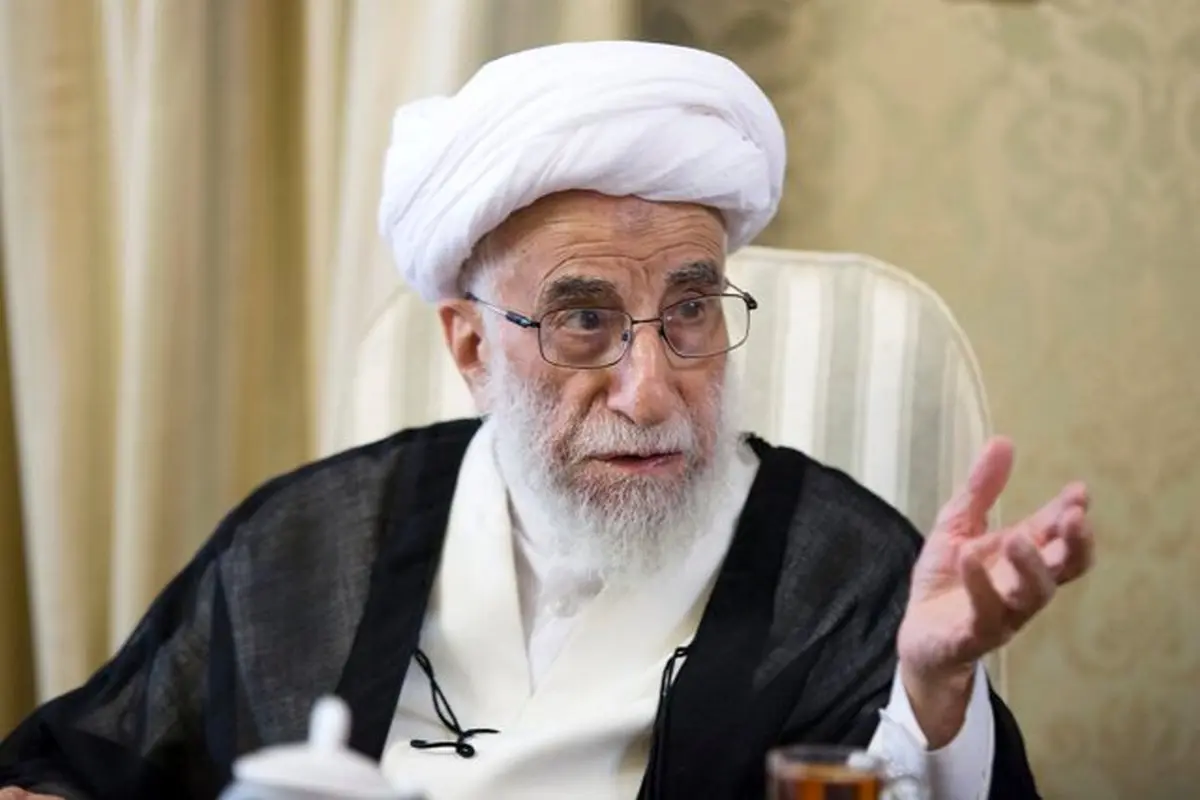 آیت‌الله جنتی: مجلس جای کسانی که انگیزه سوء دارند نیست