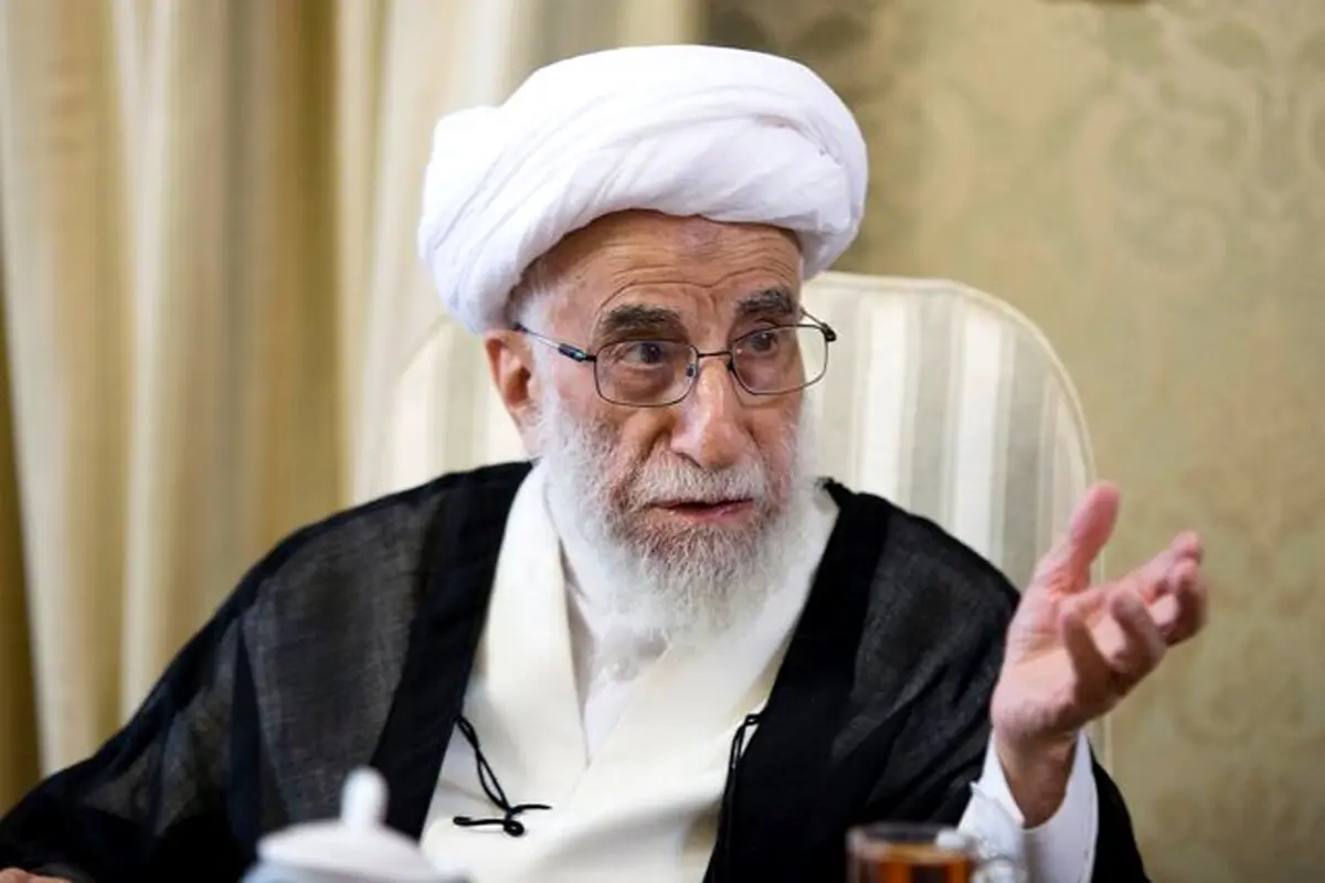 آیت‌الله جنتی: مجلس جای کسانی که انگیزه سوء دارند نیست