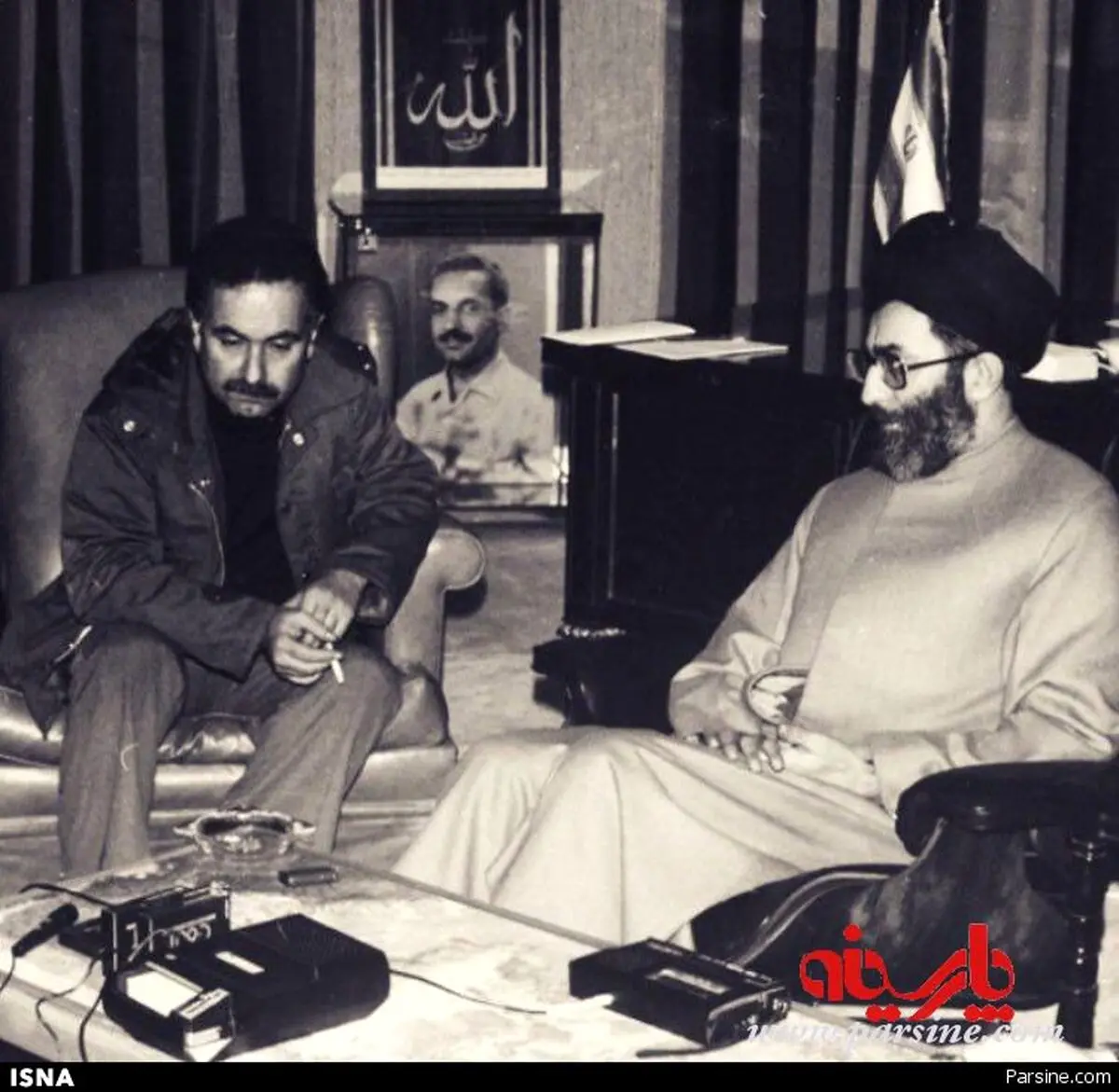 دیدار حضرت آیت‌الله خامنه‌ای با گل‌آقا/عکس