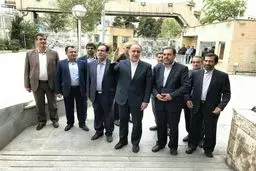 ثبت نام وزیر احمدی نژاد در انتخابات ریاست جمهوری/عکس