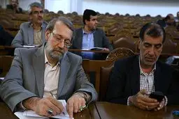 استراتژی باهنر برای انتخابات مجلس دهم/خودداری رئیس مجلس از برداشتن غذای وحدت از سفره پایداری