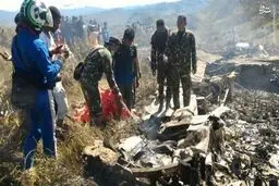 اولین تصاویر از سقوط هواپیما در اندونزی