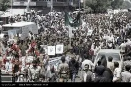 تصاویری آرشیوی از تشییع پیکر شهید چمران در سال 60