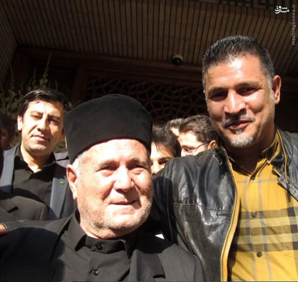 علی دایی در کنار صدای ماندگار اردبیل/عکس