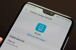 عمر بهینه باتری گوشی‌های هوآوی با مدیریت هوشمند نمایشگر