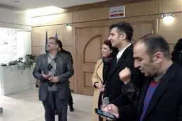 انتظار عادل فردوسی‌‌پور و کواکبیان برای دیدن فیلم «لانتوری»/عکس