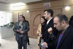 انتظار عادل فردوسی‌‌پور و کواکبیان برای دیدن فیلم «لانتوری»/عکس