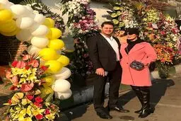 تصویری تیپ جدید از الناز شاکردوست در کنار برادرش