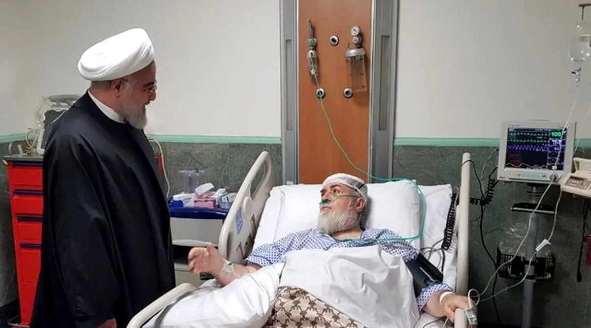 عیادت رئیس جمهور از حجت‌الاسلام شهیدی + عکس