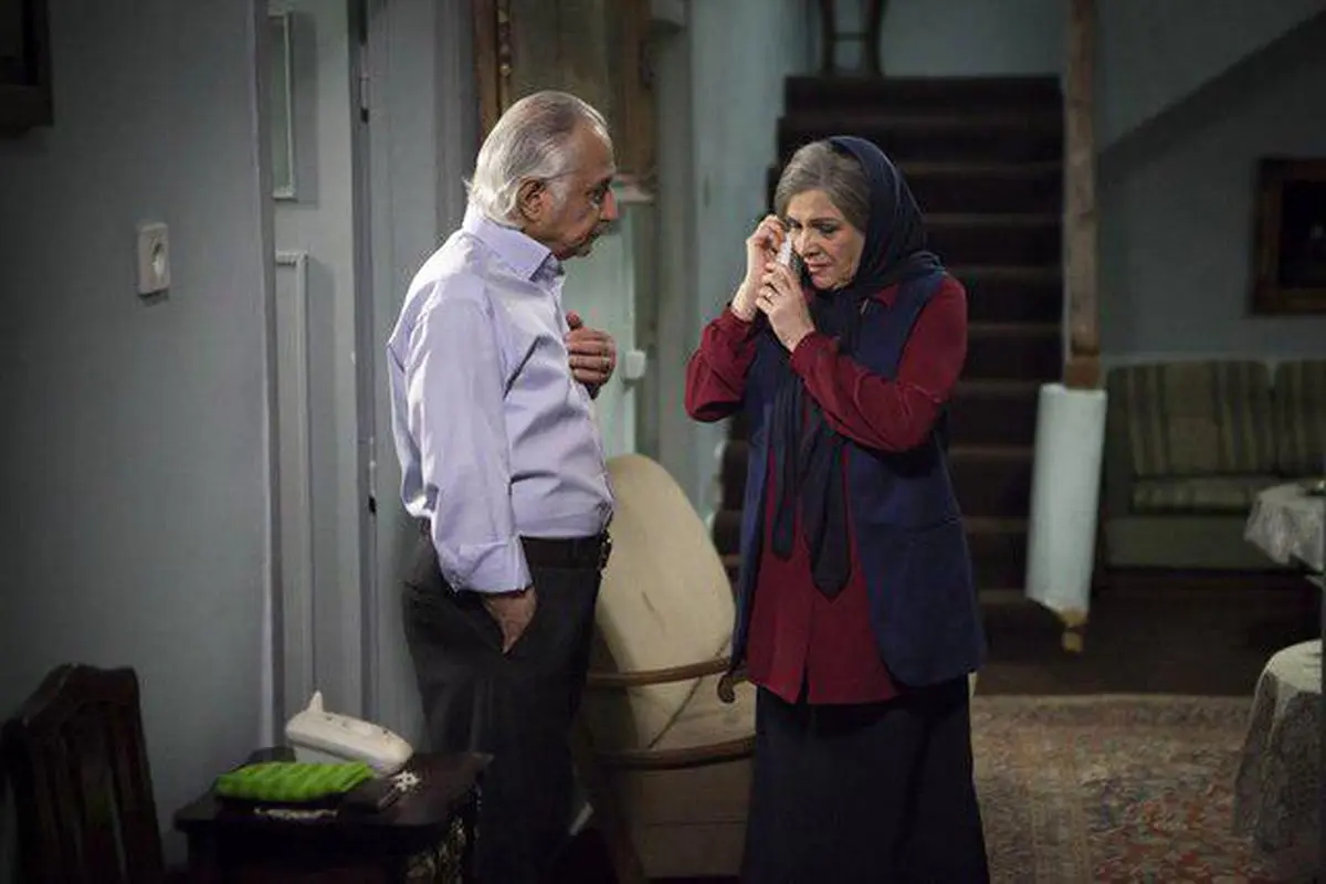 گلاب آدینه با نقشی متفاوت کنار شاعر معروف/عکس