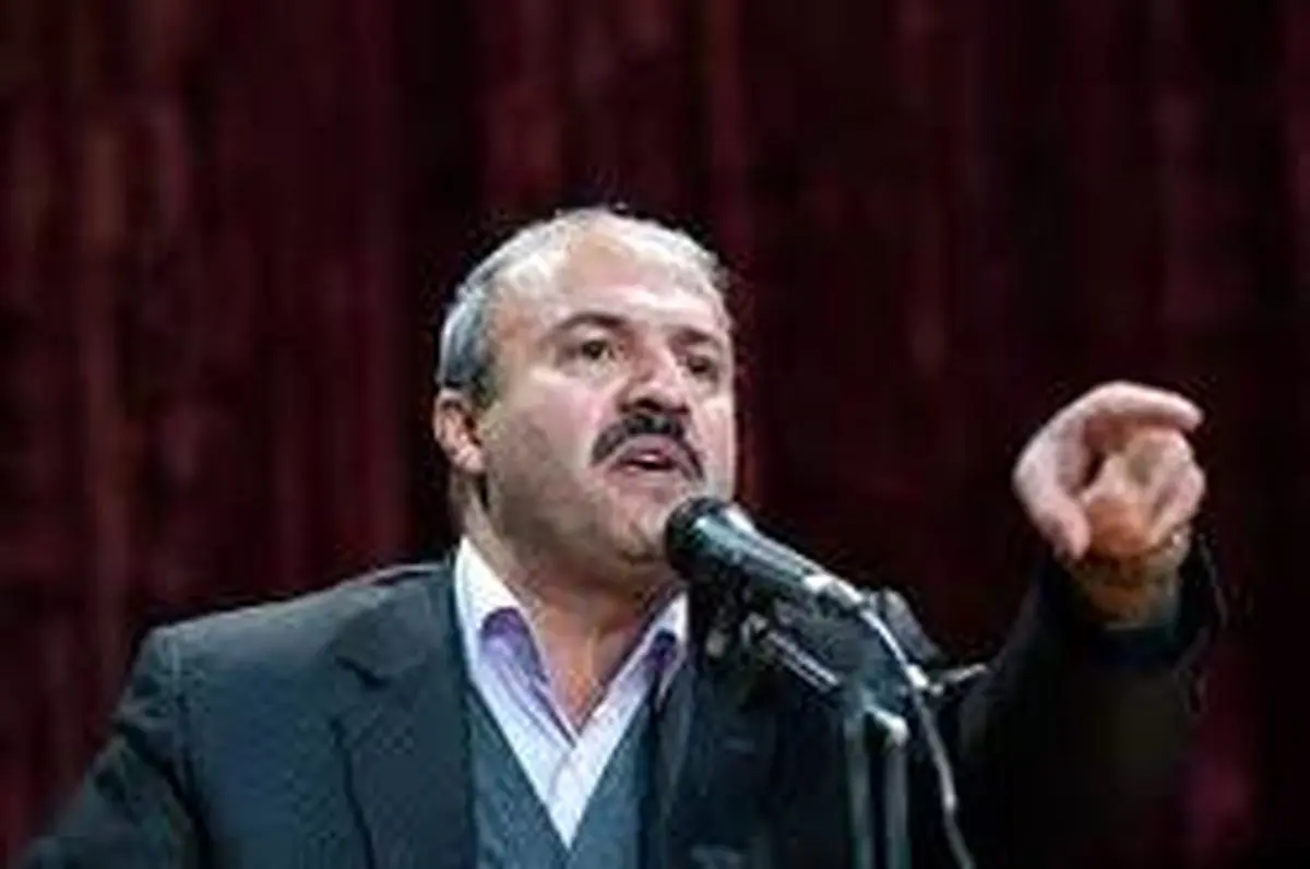 داریوش قنبری: راه‌های مسالمت‌آمیز اعتراض باز شود، راه خشونت بسته می‌شود