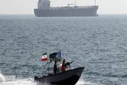 ایران چگونه در حال پیروزی در بحران نفتکش هاست؟/ قدرت چانه زنی ایرانی ها افزایش پیدا کرده است!