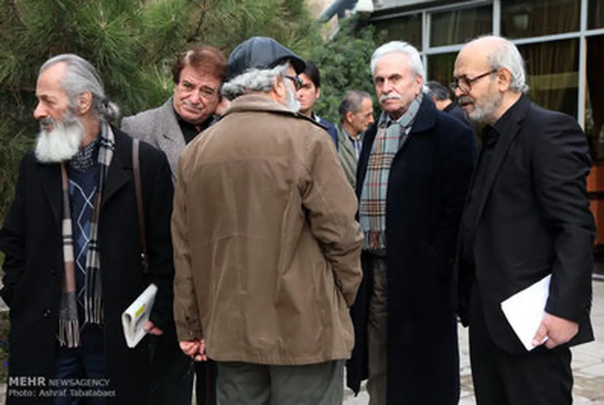 تشییع پیکر بازیگر پیشکسوت کشورمان/ تصاویر