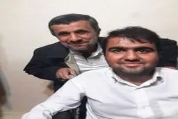 سلفی با احمدی نژاد/ تصاویر